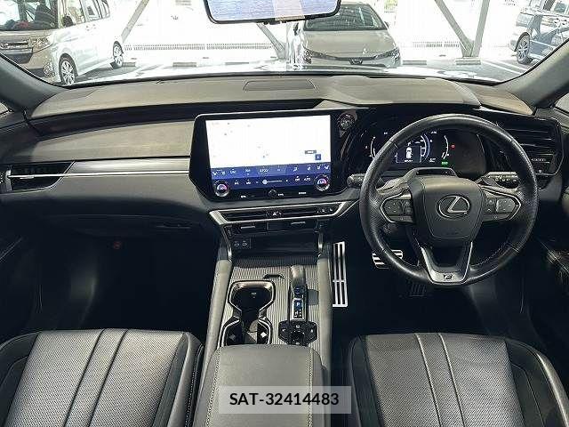 Lexus RX 2023-03 7221156-2