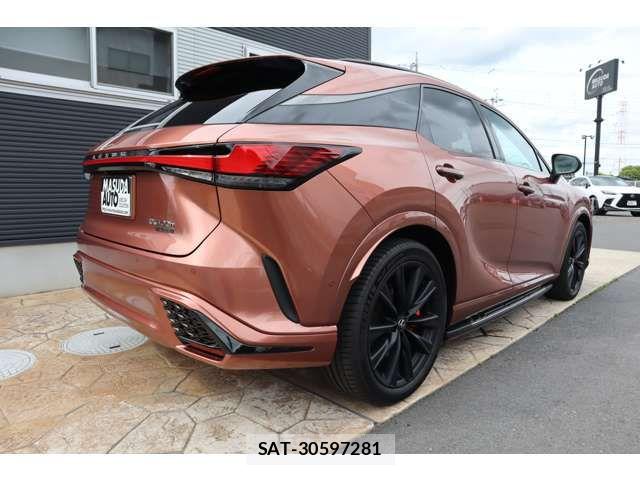 Lexus RX 2025-05 7221175-6