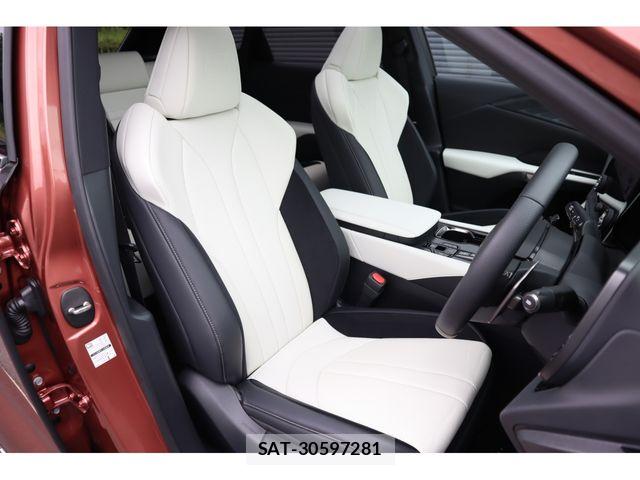 Lexus RX 2025-05 7221175-8