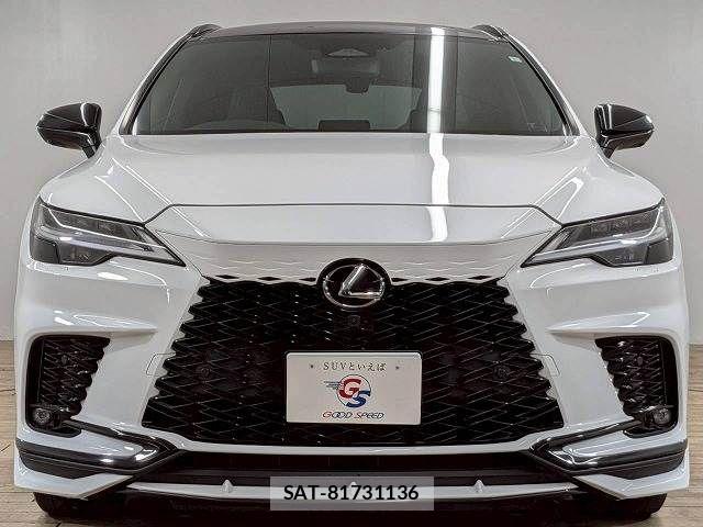Lexus RX 2023-06 7251372-12