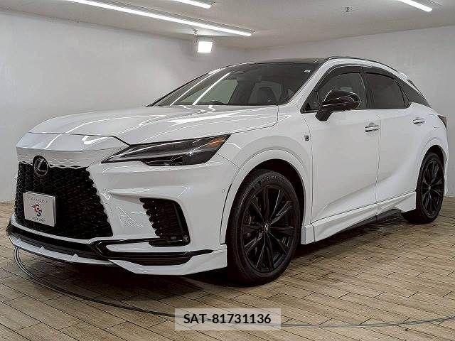 Lexus RX 2023-06 7251372-14