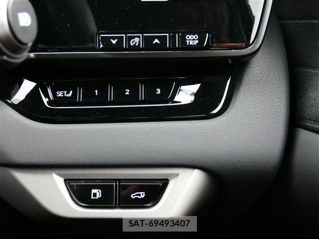Lexus RX 2024-03 7328107-17