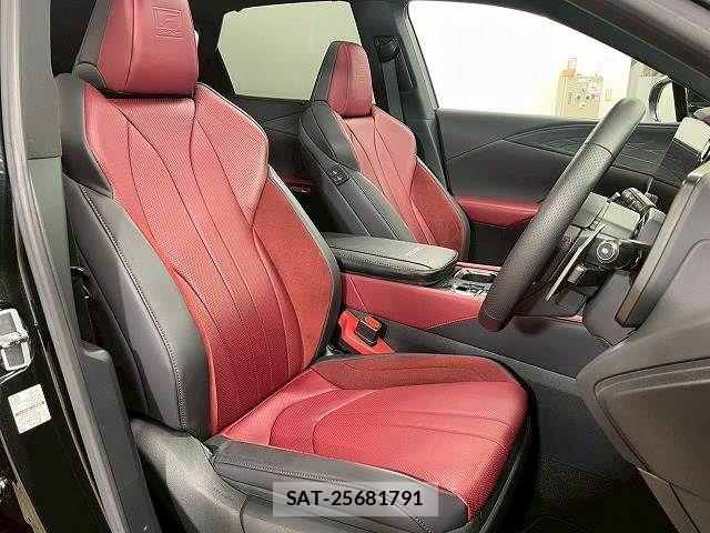 Lexus RX 2023-07 7358575-4