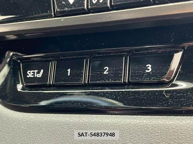 Lexus RX 2023-05 7358577-9