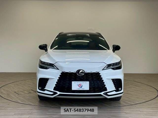 Lexus RX 2023-05 7358577-13