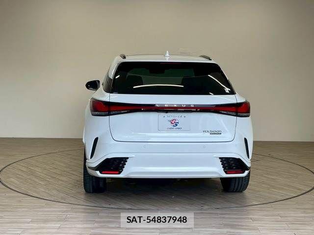 Lexus RX 2023-05 7358577-14