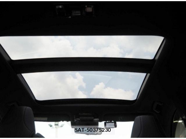 Lexus RX 2023-01 7455486-11