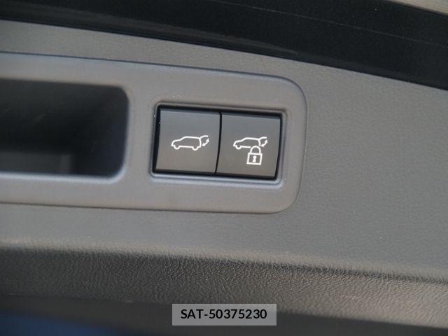 Lexus RX 2023-01 7455486-16