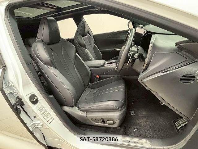 Lexus RX 2023-04 7501340-4