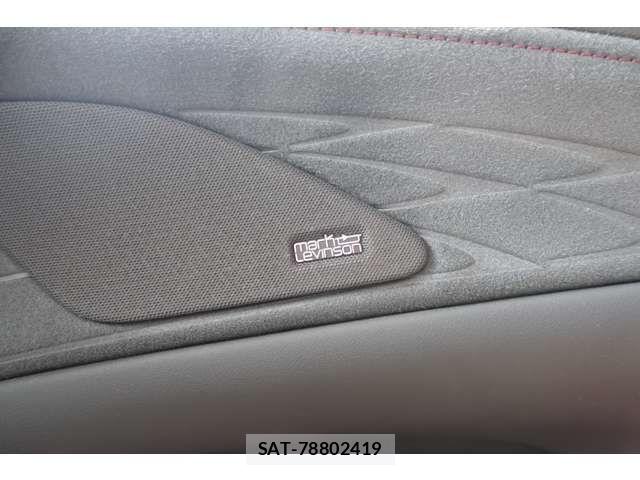 Lexus RX 2023-12 7501339-2