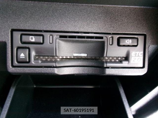 Lexus RX 2023-06 7617758-23