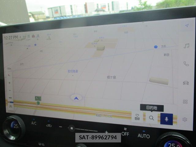 Lexus RX 2023-06 7725215-27