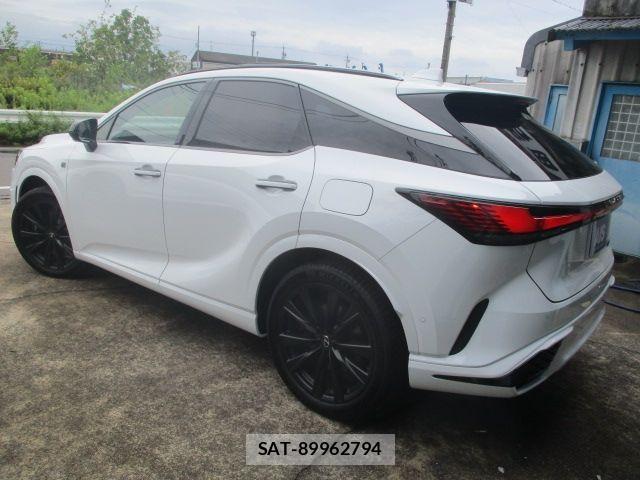 Lexus RX 2023-06 7725215-2
