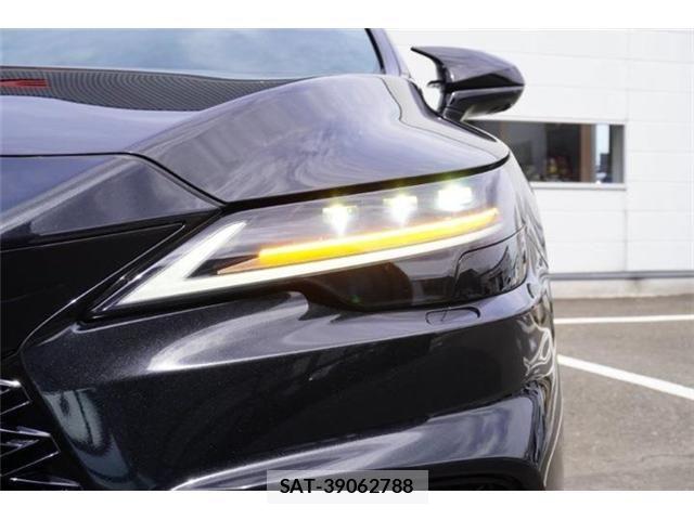 Lexus RX 2023-09 7725213-11