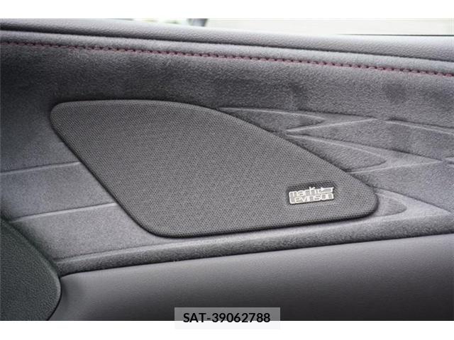 Lexus RX 2023-09 7725213-18