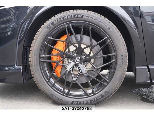 Lexus RX 2023-09 7725213-7