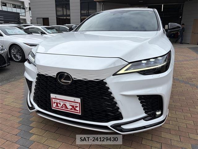 Lexus RX 2023-10 7725219-8