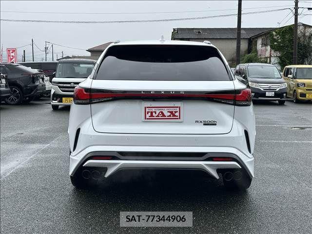Lexus RX 2023-06 7725214-15