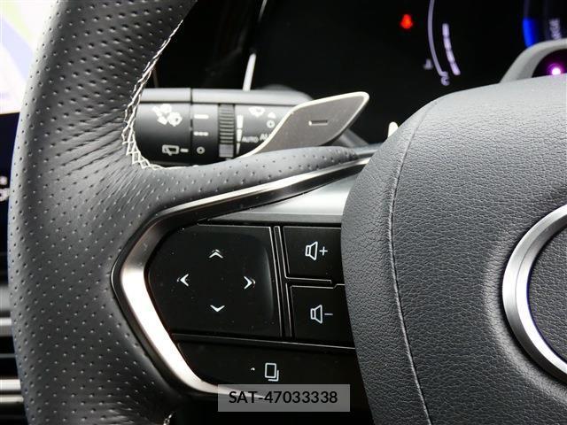 Lexus RX 2024-08 7725217-12