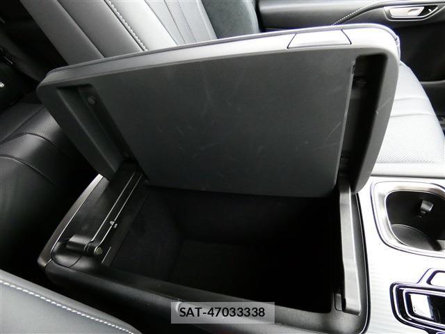 Lexus RX 2024-08 7725217-25