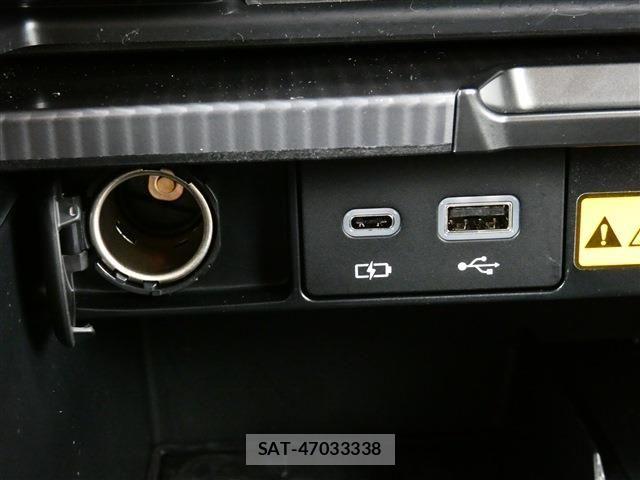 Lexus RX 2024-08 7725217-6