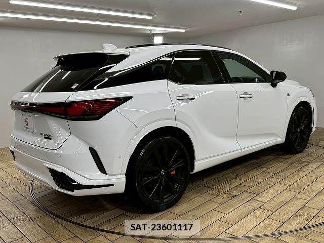 Lexus RX 2023-06 7962475-16