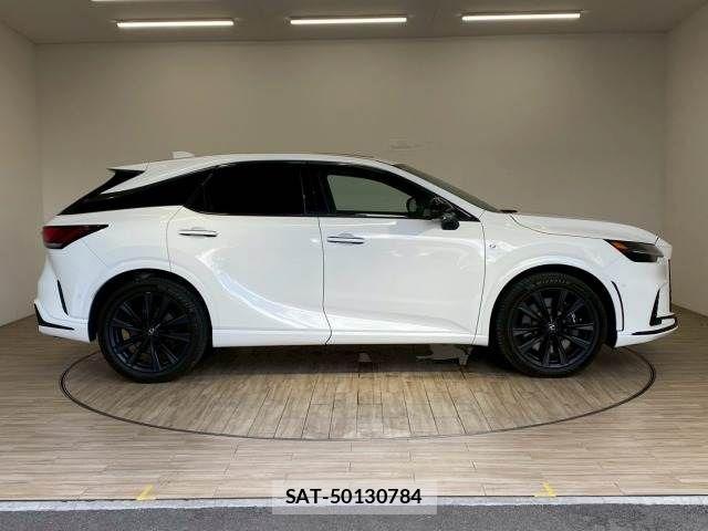 Lexus RX 2023-12 7962474-16
