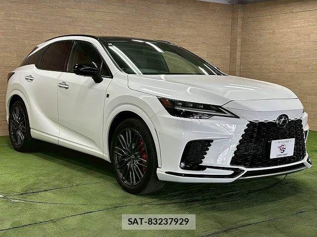 Lexus RX 2023-07 7962476-15
