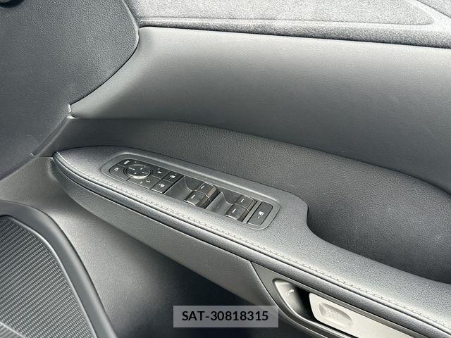 Lexus RX 2023-09 7979810-10