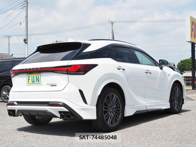 Lexus RX 2023-05 7979808-4
