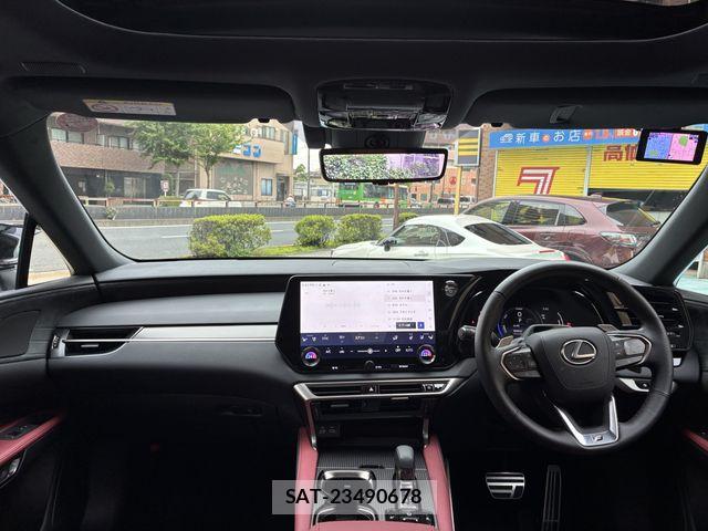 Lexus RX 2023-10 8036497-12