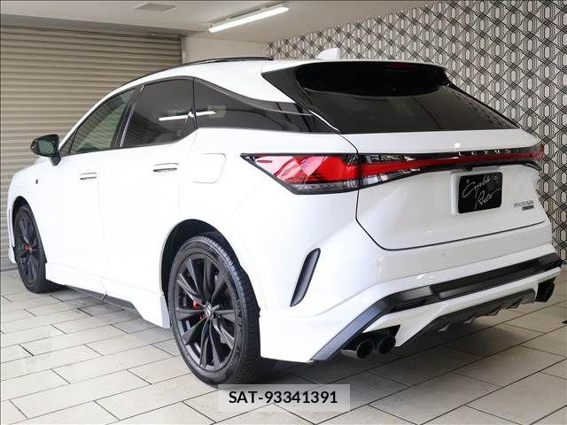Lexus RX 2024-05 8074412-1
