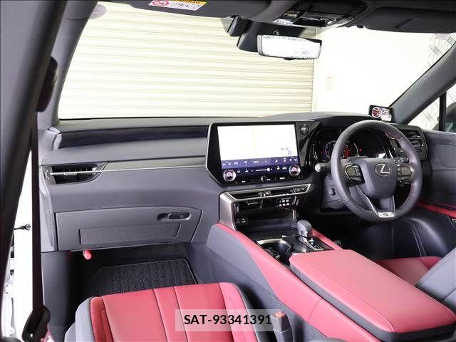 Lexus RX 2024-05 8074412-2