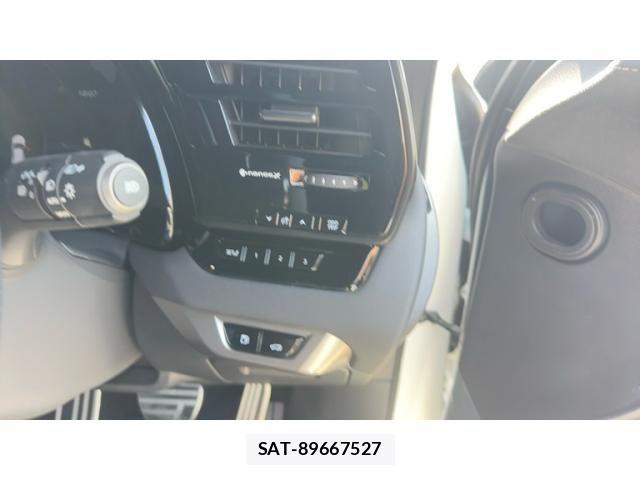 Lexus RX 2024-01 8100220-14