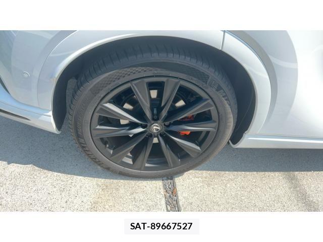 Lexus RX 2024-01 8100220-3