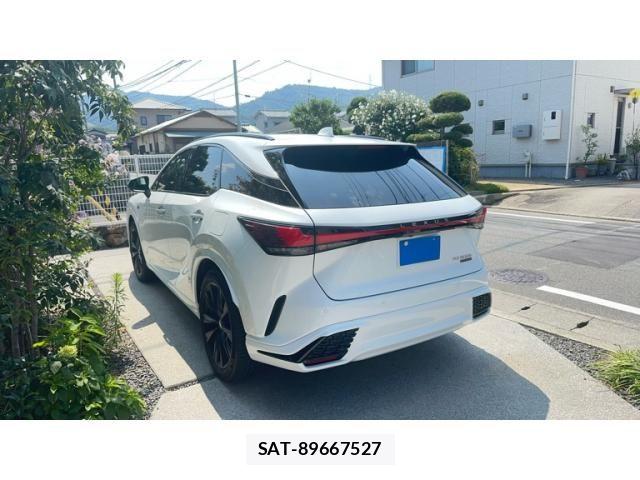 Lexus RX 2024-01 8100220-4