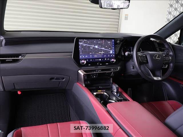 Lexus RX 2023-03 8100219-2
