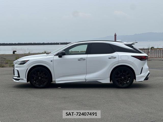 Lexus RX 2023-08 8100218-24