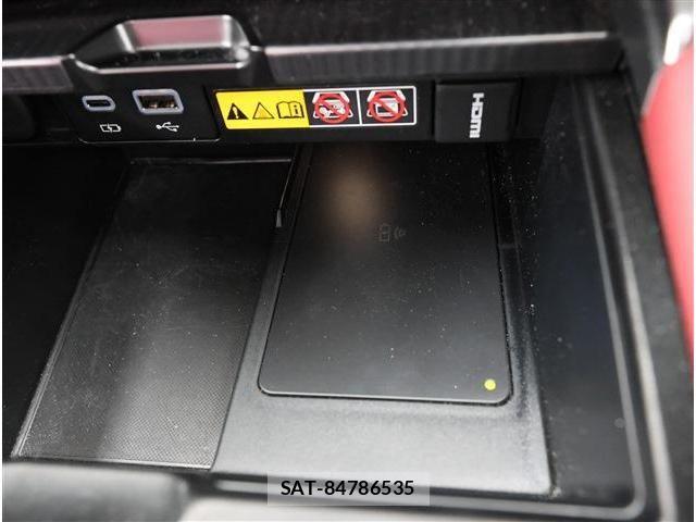 Lexus RX 2024-07 8100221-7