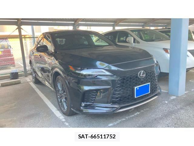 Lexus RX 2024-05 8131068-1