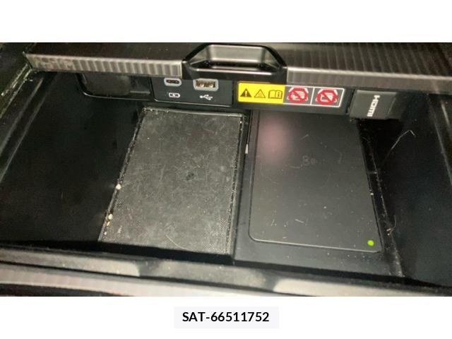 Lexus RX 2024-05 8131068-22