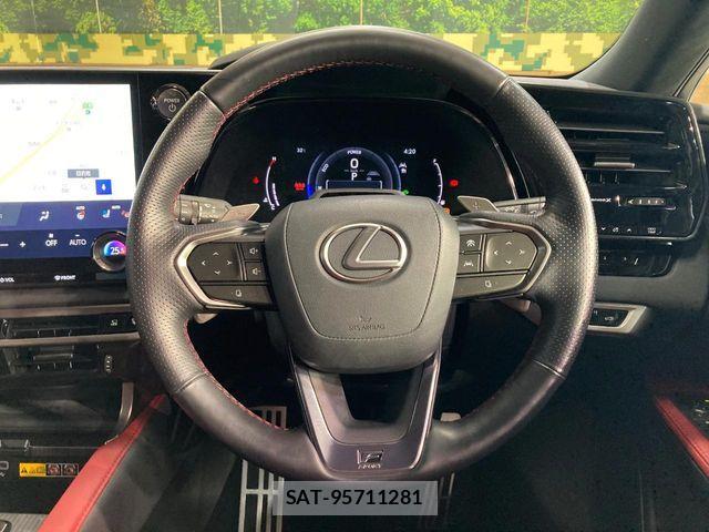 Lexus RX 2023-11 8146097-10
