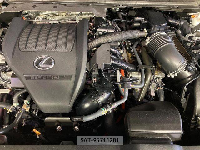 Lexus RX 2023-11 8146097-17