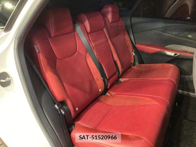 Lexus RX 2023-11 8208470-10