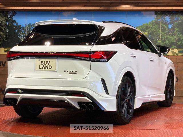 Lexus RX 2023-11 8208470-16