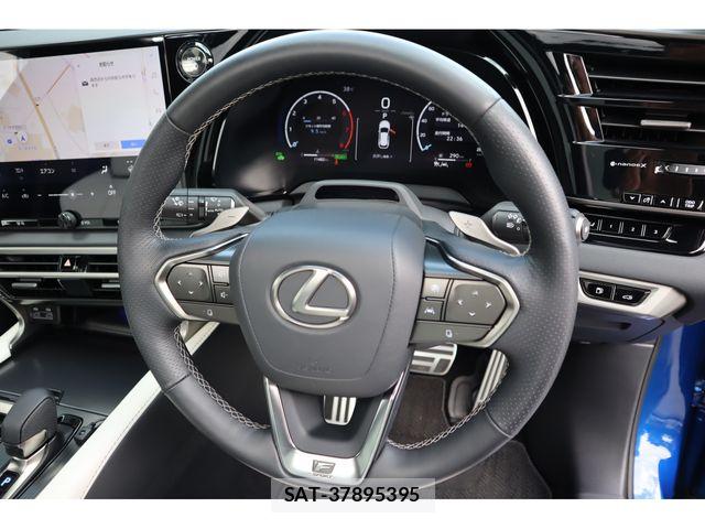 Lexus RX 2025-10 8230660-12