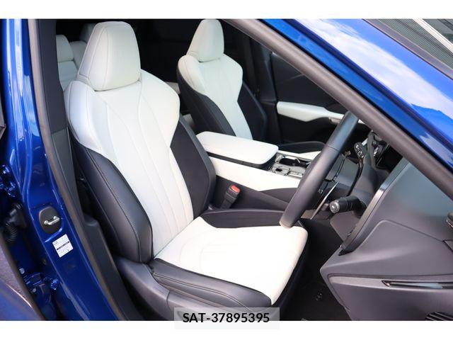 Lexus RX 2025-10 8230660-8