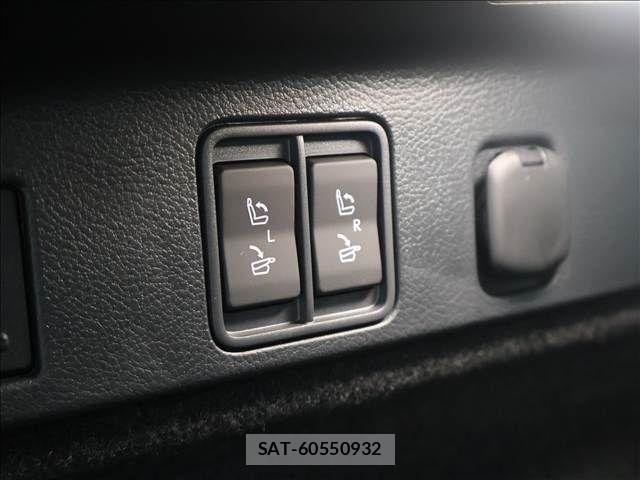 Lexus RX 2024-10 8230663-19