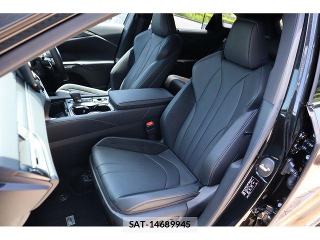 Lexus RX 2023-08 8230661-9