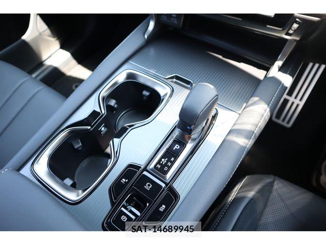 Lexus RX 2023-08 8230661-16
